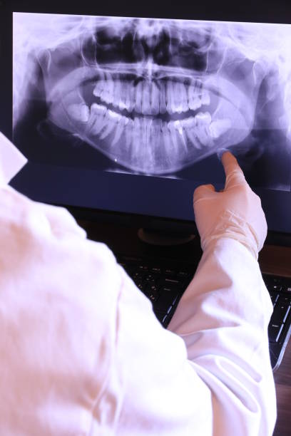Best Emergency Dental Services for Seniors in Lyndonville, VT